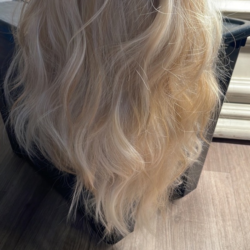Rooted Wavy Mixed Blonde Synthetic Wig with Bangs - New #C